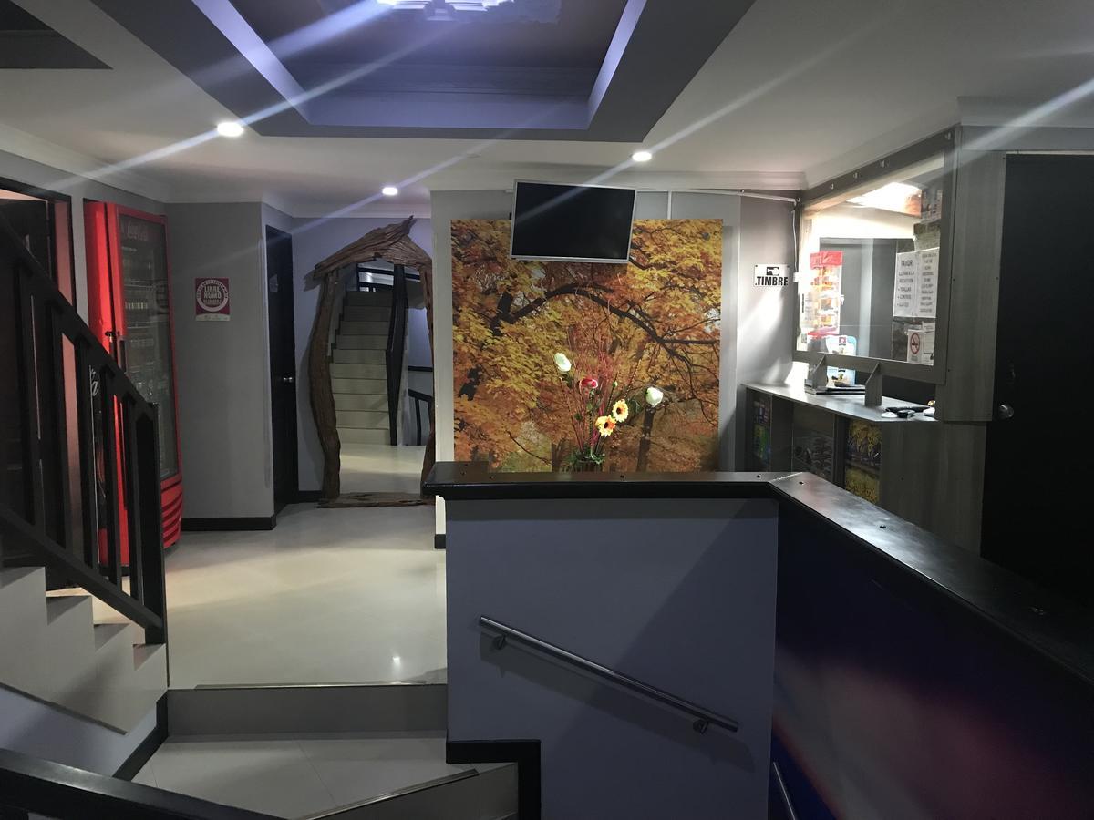 Hotel Calipso مارينيلا المظهر الخارجي الصورة